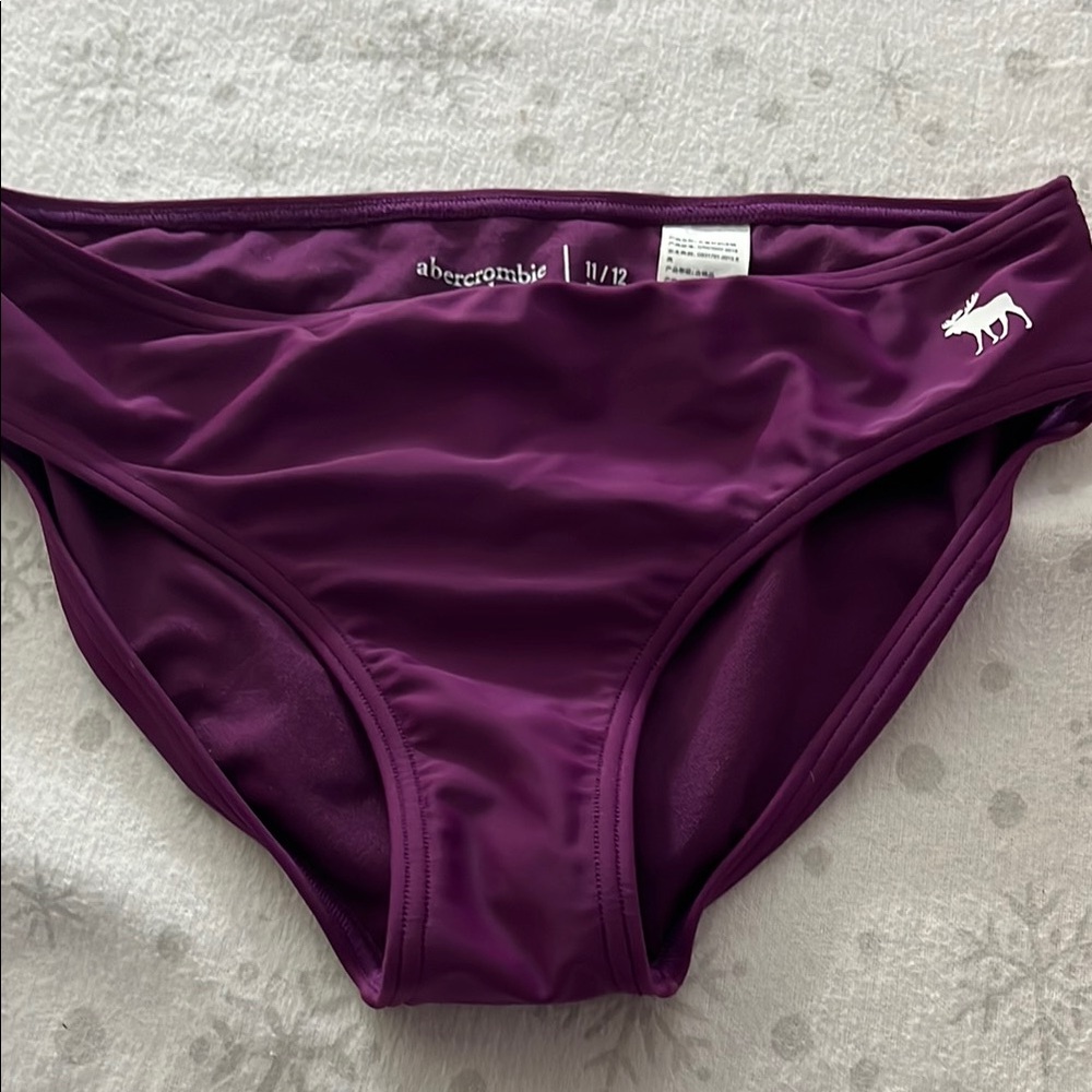 Abercrombie & Fitch Women's Purple Bikini Bottom